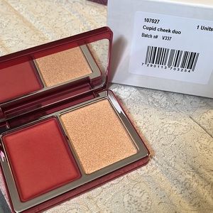 BNIB NATASHA DENONA
Cupid Cheek Duo